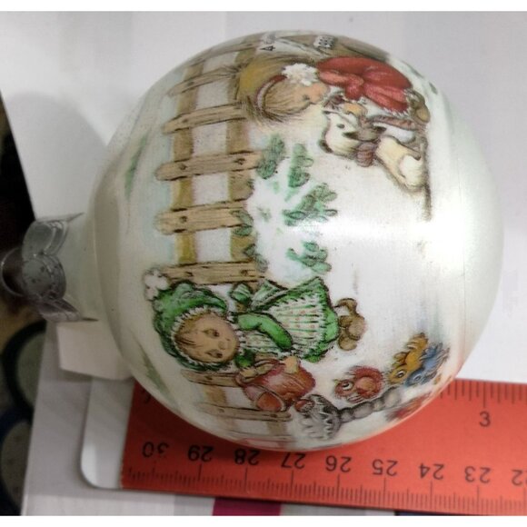 Hallmark Betsey Clark Ornament Glass Fun Friendship Christmas Season Brings 1989 - Picture 9 of 9